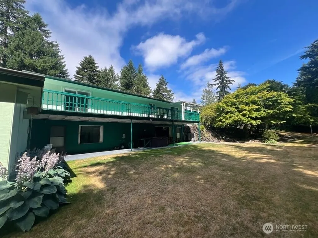 4430 Pine Avenue NE Bremerton WA 98310