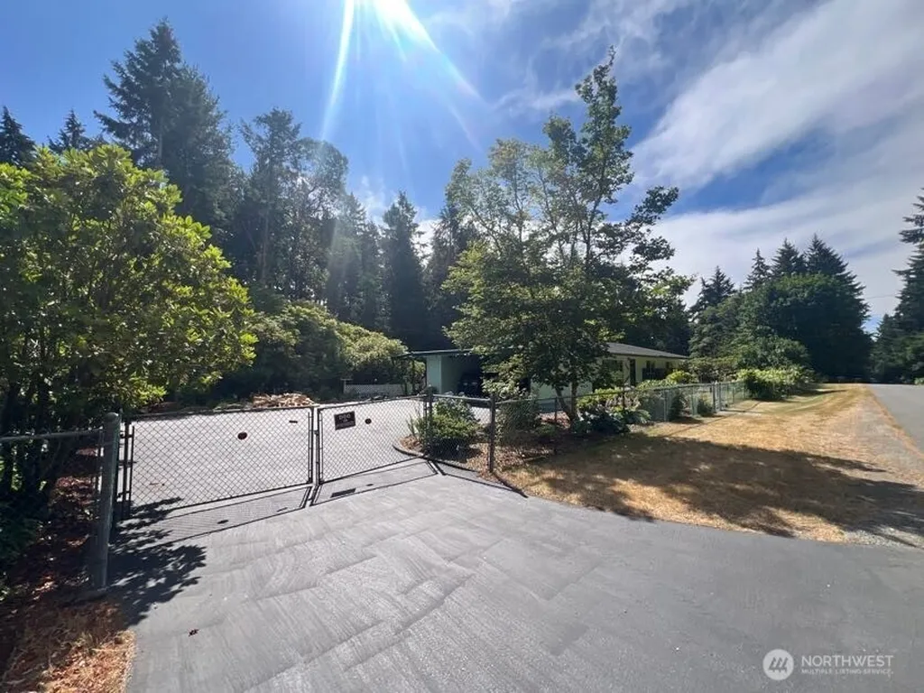 4430 Pine Avenue NE Bremerton WA 98310