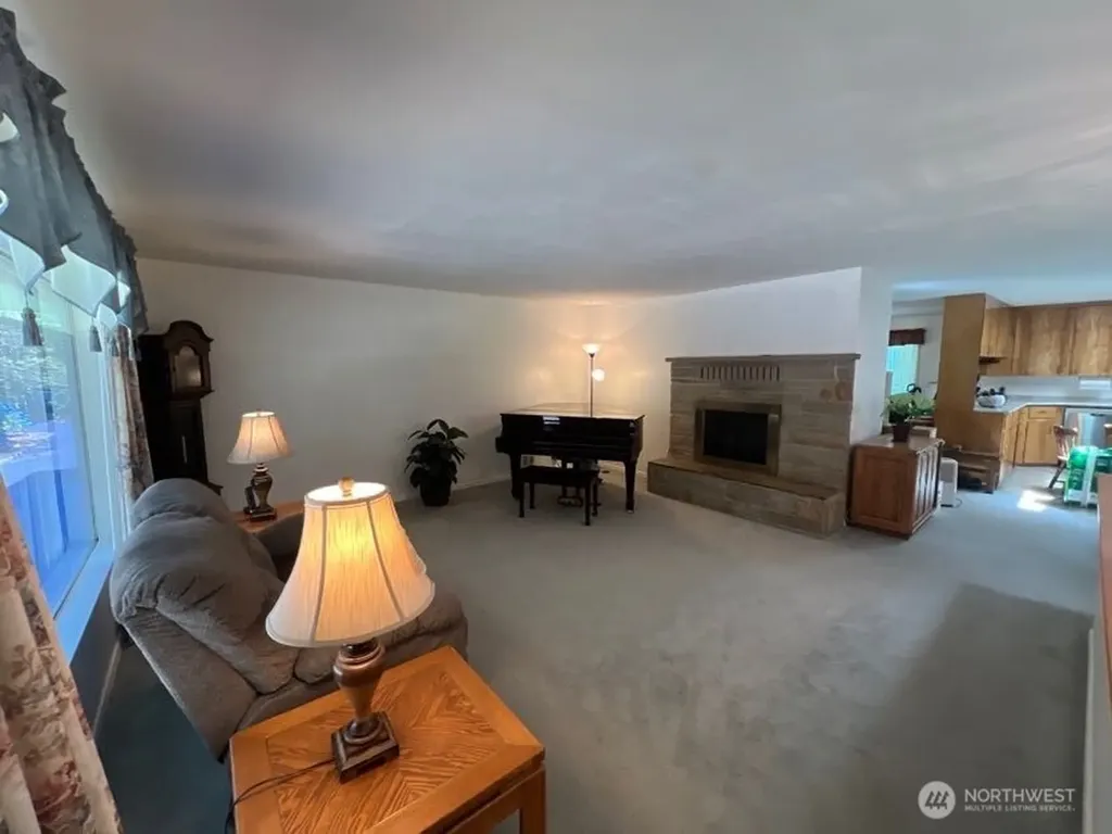 4430 Pine Avenue NE Bremerton WA 98310