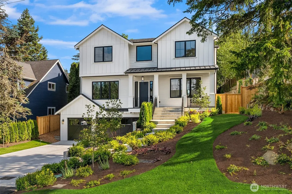 10415 SE 13th Street Bellevue WA 98004