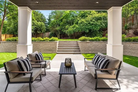10415 SE 13th Street Bellevue WA 98004