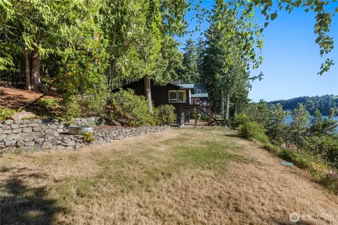 6498 NE Monte Vista Drive Bainbridge Island WA 98110