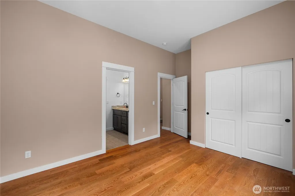 19724 144th Lane SE Yelm WA 98597