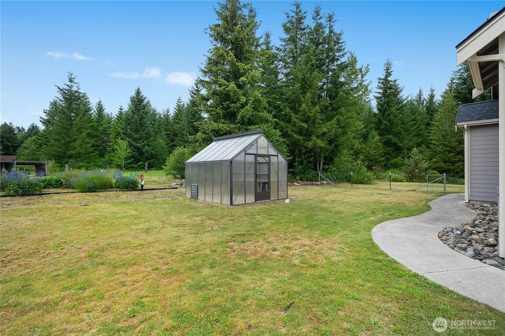 19724 144th Lane SE Yelm WA 98597