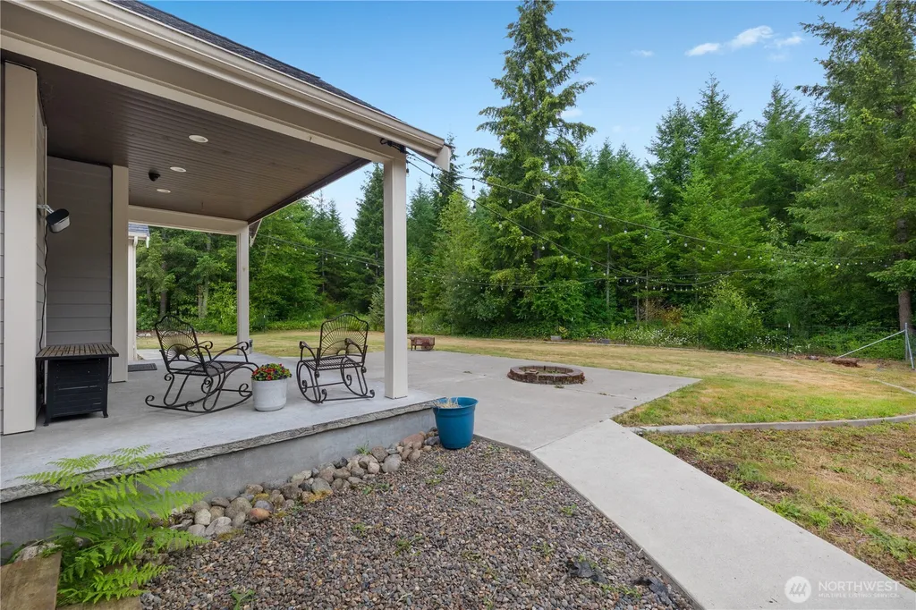 19724 144th Lane SE Yelm WA 98597
