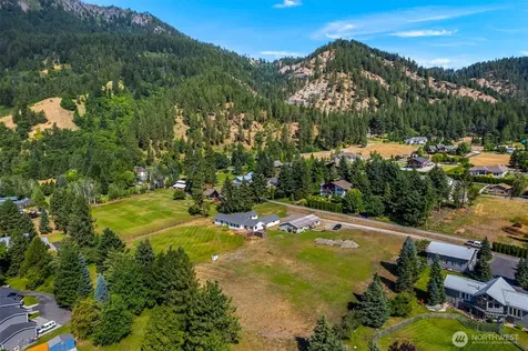 65 Ski Ridge Lane Leavenworth WA 98826