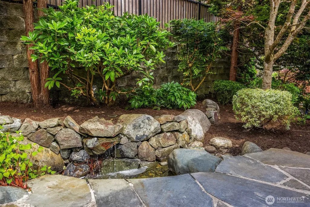 23756 NE 134th Place Redmond WA 98053