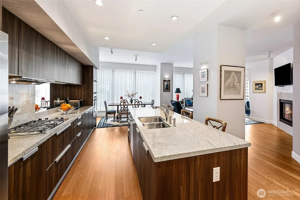 1920 4th Avenue Seattle WA 98101