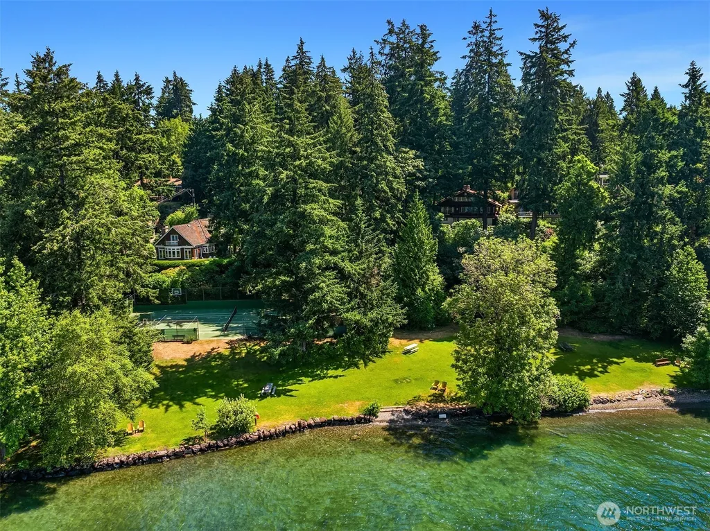 2716 107 Avenue SE Beaux Arts WA 98004