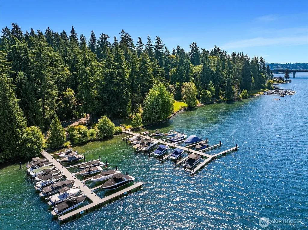 2716 107 Avenue SE Beaux Arts WA 98004