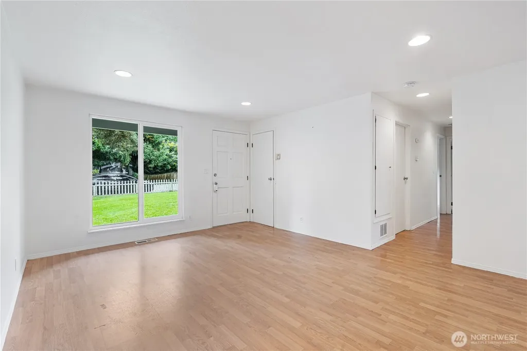 9604 NE 124th Street Kirkland WA 98034