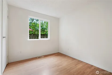9604 NE 124th Street Kirkland WA 98034