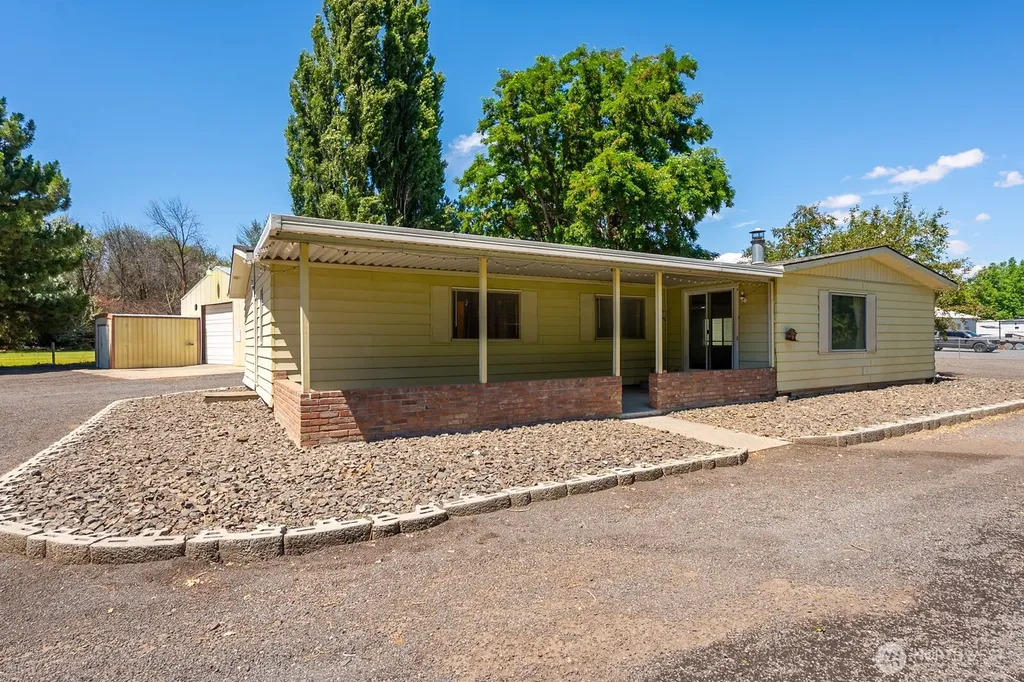 2399 Basin Street SW Ephrata WA 98823