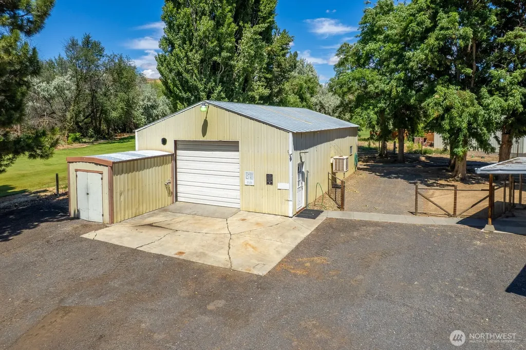 2399 Basin Street SW Ephrata WA 98823