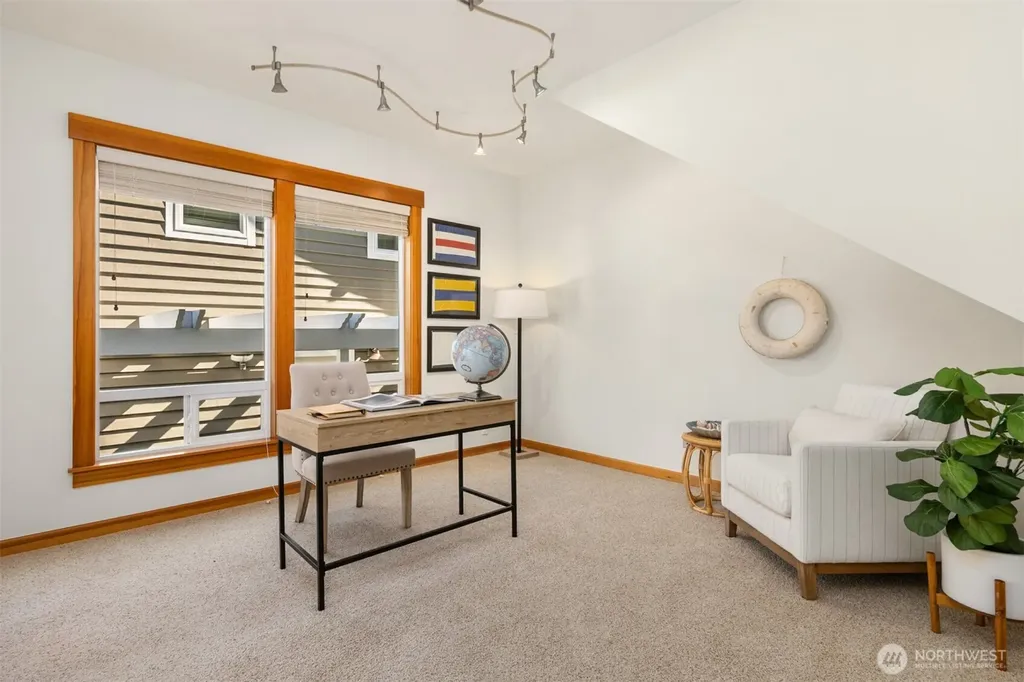16392 Pearson Road NE Poulsbo WA 98370