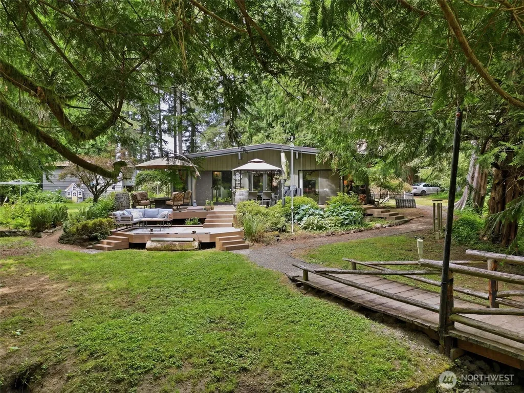 15017 118th Avenue NW Gig Harbor WA 98329
