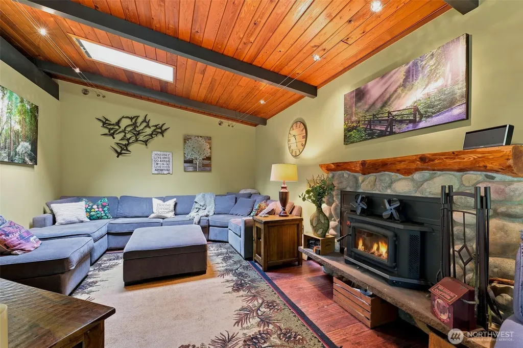 15017 118th Avenue NW Gig Harbor WA 98329