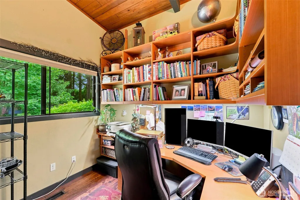 15017 118th Avenue NW Gig Harbor WA 98329
