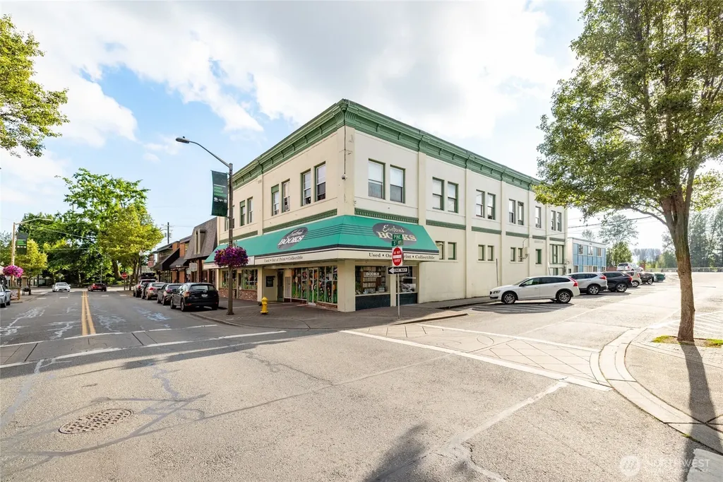 701 S 1st Street Mount Vernon WA 98273