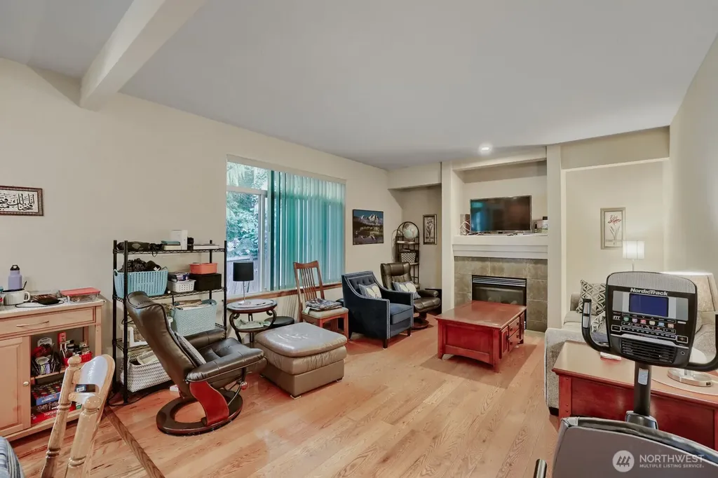 14505 Meridian Place W Lynnwood WA 98087