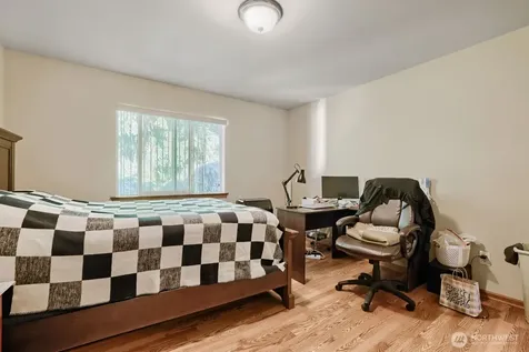 14505 Meridian Place W Lynnwood WA 98087