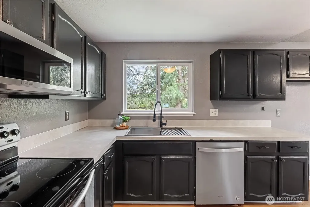 3031 Ridgeview Drive Sedro Woolley WA 98284