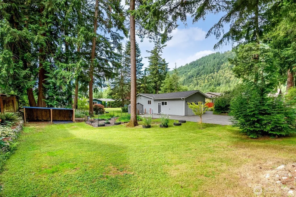 3031 Ridgeview Drive Sedro Woolley WA 98284