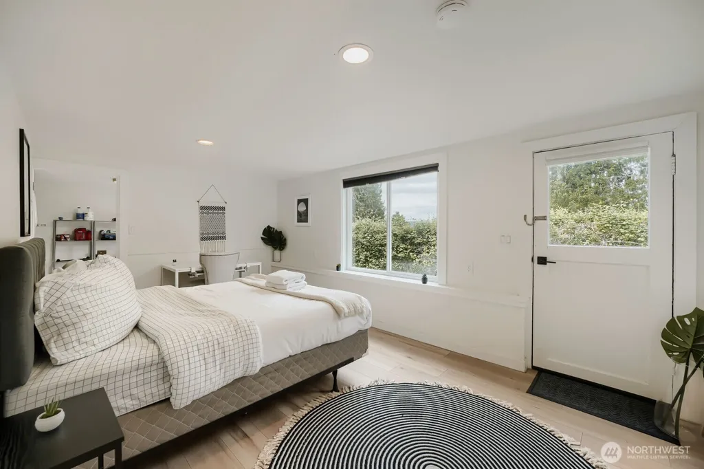 7528 S Lakeridge Drive Seattle WA 98178