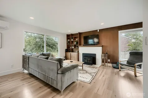7528 S Lakeridge Drive Seattle WA 98178