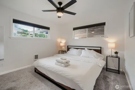 7528 S Lakeridge Drive Seattle WA 98178