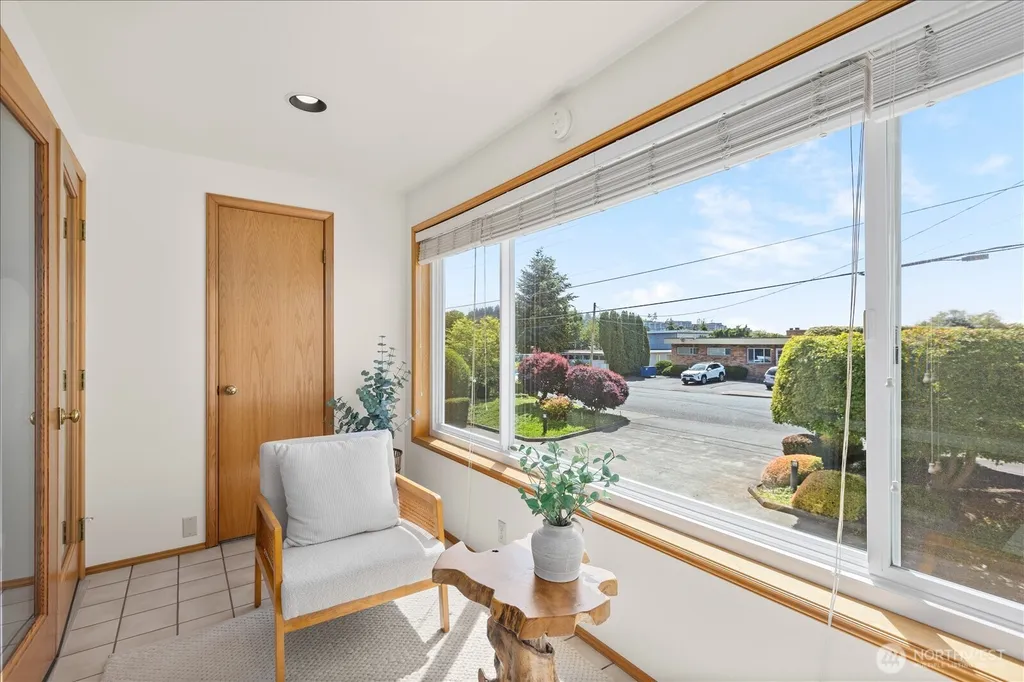 233 3rd Avenue S Edmonds WA 98020
