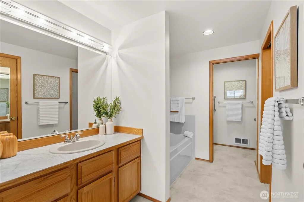 233 3rd Avenue S Edmonds WA 98020