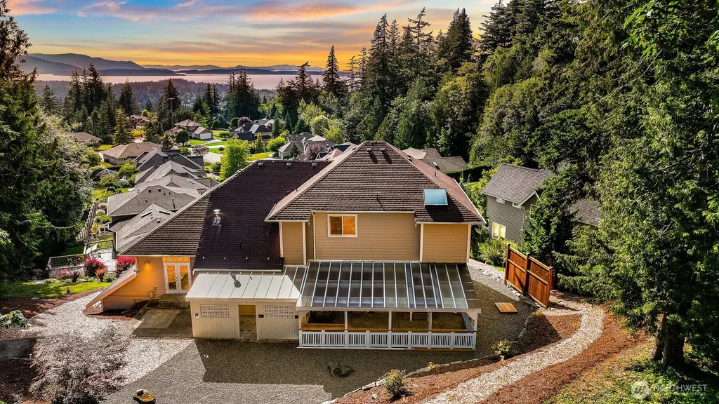 4210 Padden Hills Court Bellingham WA 98229