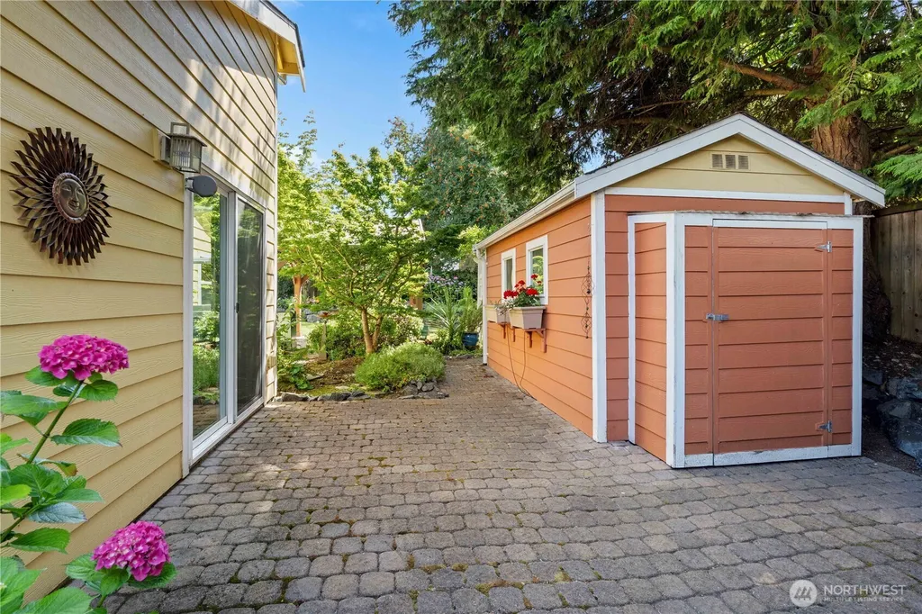 2920 84th Avenue W University Place WA 98466