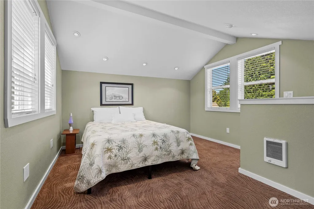 2920 84th Avenue W University Place WA 98466