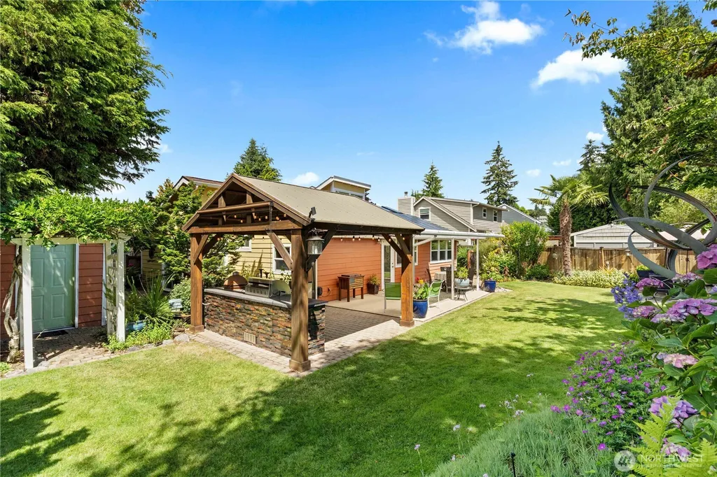2920 84th Avenue W University Place WA 98466