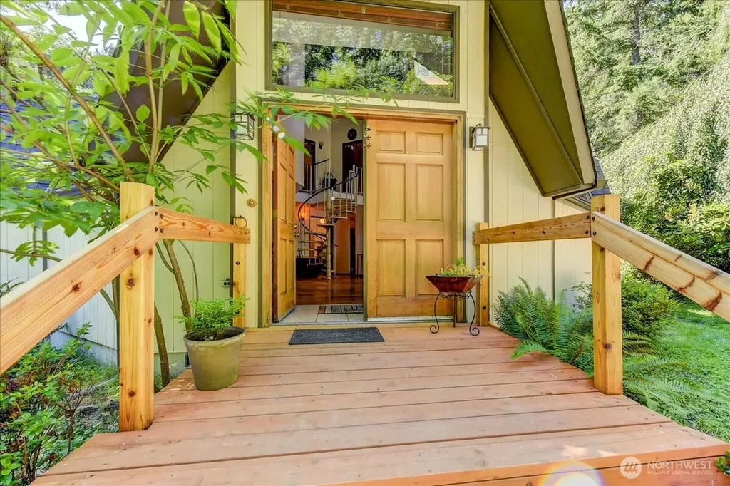 3971 SE Camano Drive Camano Island WA 98282