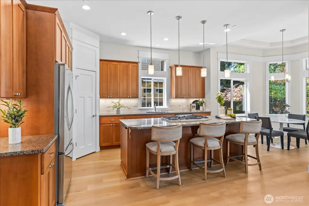 20010 8th Avenue NW Shoreline WA 98177