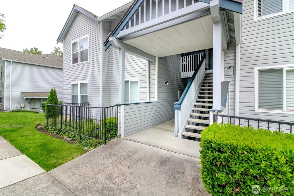 33020 10th Avenue SW Federal Way WA 98023