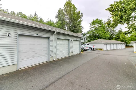 33020 10th Avenue SW Federal Way WA 98023