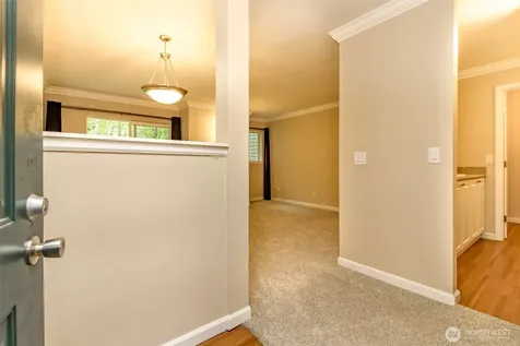 33020 10th Avenue SW Federal Way WA 98023