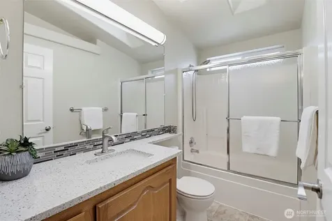 27505 218th Place SE Maple Valley WA 98038
