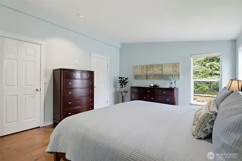 27505 218th Place SE Maple Valley WA 98038