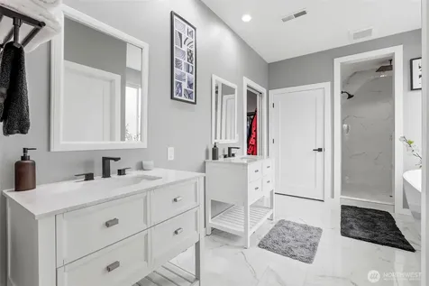 9108 S Moore Road Prosser WA 99350