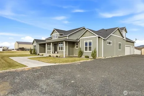 9108 S Moore Road Prosser WA 99350