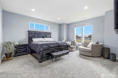 9108 S Moore Road Prosser WA 99350