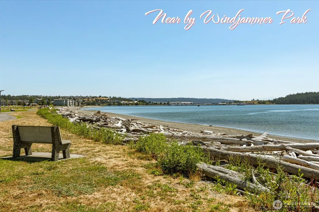 270 SE Barrington Drive Oak Harbor WA 98277