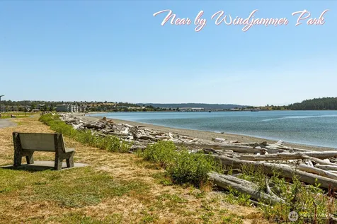 270 SE Barrington Drive Oak Harbor WA 98277