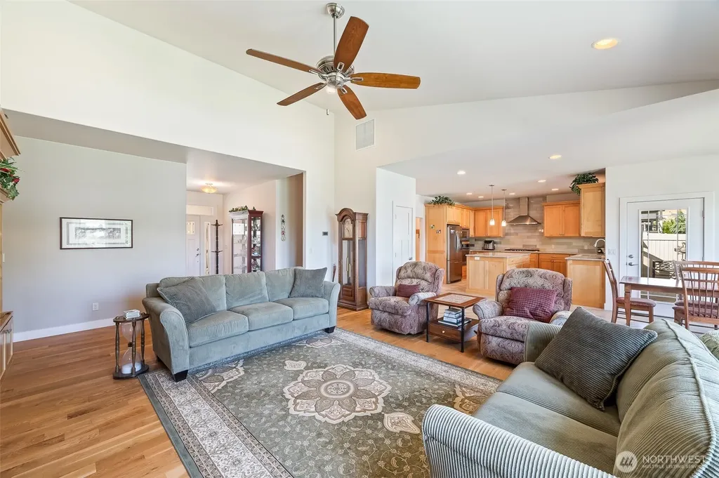 3513 Dianna Way Wenatchee WA 98801