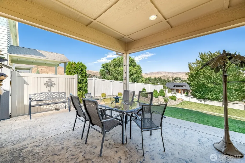 3513 Dianna Way Wenatchee WA 98801